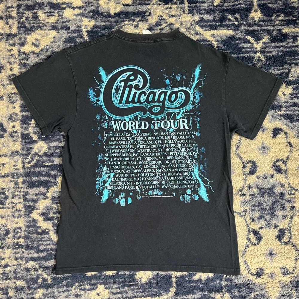 Chicago Band T Shirt Mens Medium Black 2011 Thunder and Lightning World Tour Tee